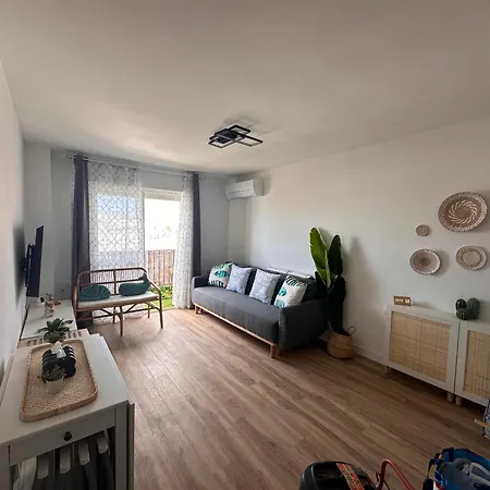 Vista Paraiso Apartment *